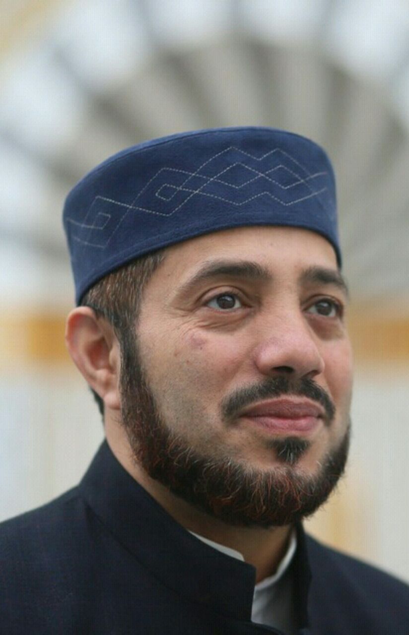 صورة الدكتور سيف العصري